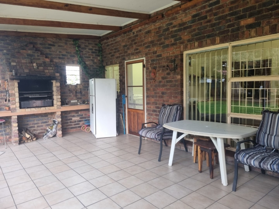 3 Bedroom Property for Sale in Vaalpark Free State